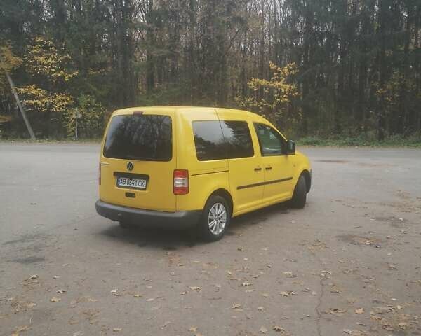 Желтый Фольксваген Кадди, объемом двигателя 2 л и пробегом 191 тыс. км за 7500 $, фото 16 на Automoto.ua