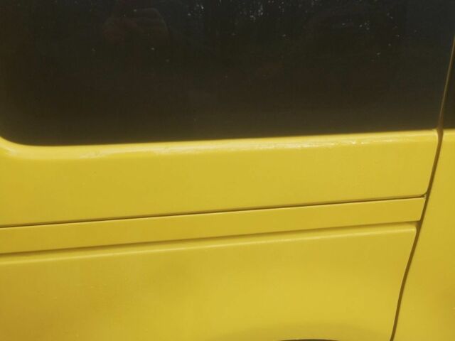 Желтый Фольксваген Кадди, объемом двигателя 2 л и пробегом 191 тыс. км за 7500 $, фото 7 на Automoto.ua