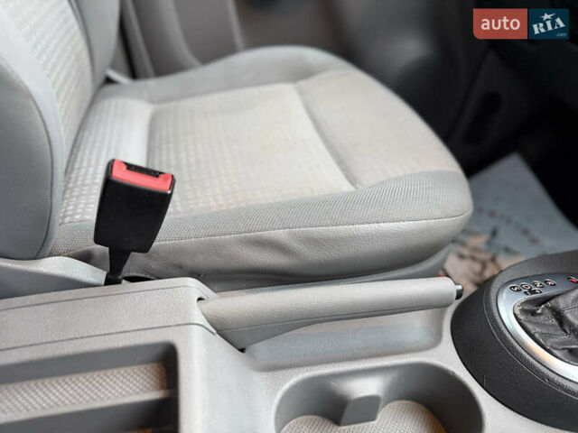 Жовтий Фольксваген Кадді, об'ємом двигуна 1.9 л та пробігом 295 тис. км за 5800 $, фото 61 на Automoto.ua