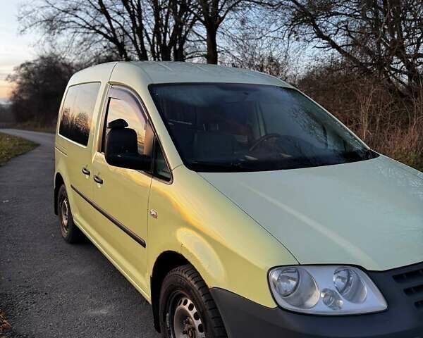 Желтый Фольксваген Кадди, объемом двигателя 1.9 л и пробегом 293 тыс. км за 6500 $, фото 5 на Automoto.ua