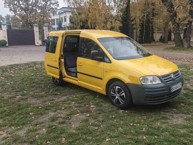 Желтый Фольксваген Кадди, объемом двигателя 1.9 л и пробегом 334 тыс. км за 5000 $, фото 23 на Automoto.ua