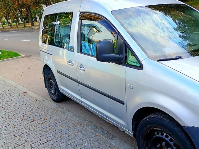 Фольксваген Кадди 2004 в Житомире на Automoto.ua Серый Фольксваген Кадди, объемом двигателя 1.4 л и пробегом 296 тыс. км за 3700 $, фото 5 на Automoto.ua