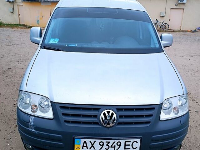 Сірий Фольксваген Кадді, об'ємом двигуна 1.6 л та пробігом 240 тис. км за 5000 $, фото 3 на Automoto.ua