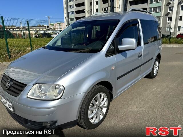 Серый Фольксваген Кадди, объемом двигателя 1.9 л и пробегом 225 тыс. км за 7700 $, фото 2 на Automoto.ua