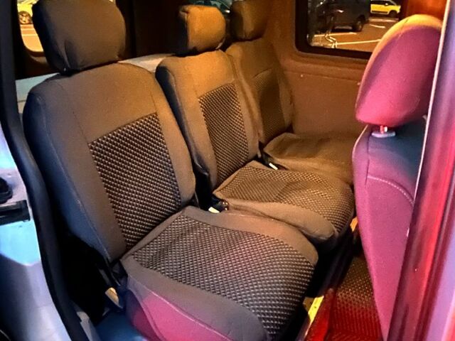 Сірий Фольксваген Кадді, об'ємом двигуна 1.9 л та пробігом 311 тис. км за 6650 $, фото 8 на Automoto.ua