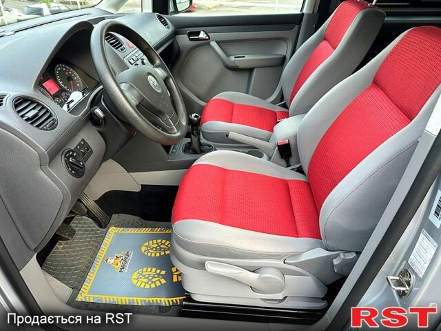 Фольксваген Кадди 2009 в Виннице на Automoto.ua Серый Фольксваген Кадди, объемом двигателя 1.6 л и пробегом 218 тыс. км за 8700 $, фото 4 на Automoto.ua