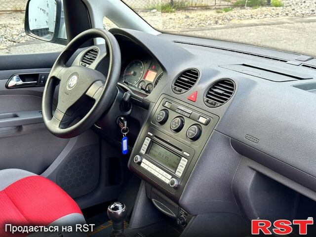 Фольксваген Кадди 2009 в Виннице на Automoto.ua Серый Фольксваген Кадди, объемом двигателя 1.6 л и пробегом 218 тыс. км за 8700 $, фото 6 на Automoto.ua