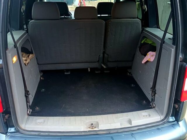 Сірий Фольксваген Кадді, об'ємом двигуна 1.9 л та пробігом 310 тис. км за 8500 $, фото 3 на Automoto.ua