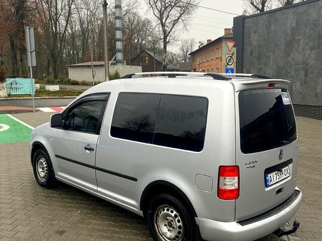 Серый Фольксваген Кадди, объемом двигателя 1.6 л и пробегом 263 тыс. км за 6700 $, фото 5 на Automoto.ua