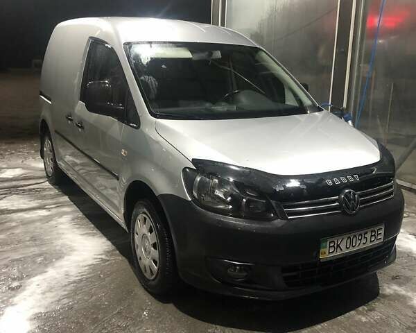 Сірий Фольксваген Кадді, об'ємом двигуна 1.6 л та пробігом 246 тис. км за 8200 $, фото 1 на Automoto.ua