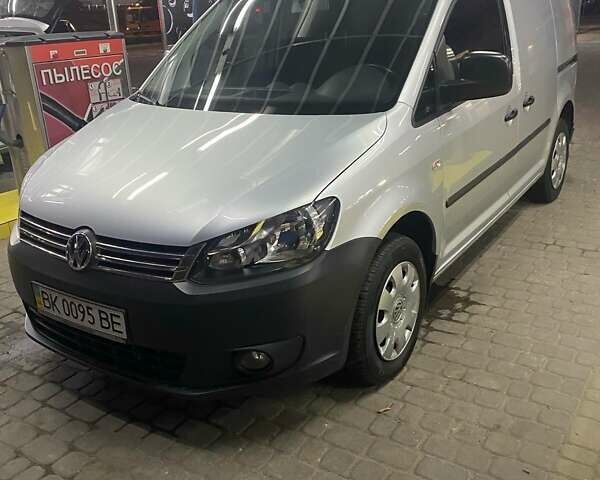 Сірий Фольксваген Кадді, об'ємом двигуна 1.6 л та пробігом 246 тис. км за 8200 $, фото 7 на Automoto.ua