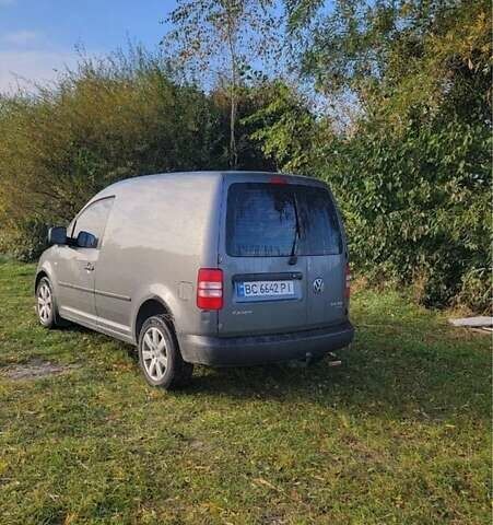 Сірий Фольксваген Кадді, об'ємом двигуна 2 л та пробігом 260 тис. км за 8500 $, фото 5 на Automoto.ua