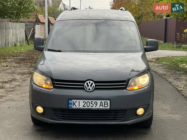 Серый Фольксваген Кадди, объемом двигателя 1.6 л и пробегом 280 тыс. км за 8200 $, фото 4 на Automoto.ua