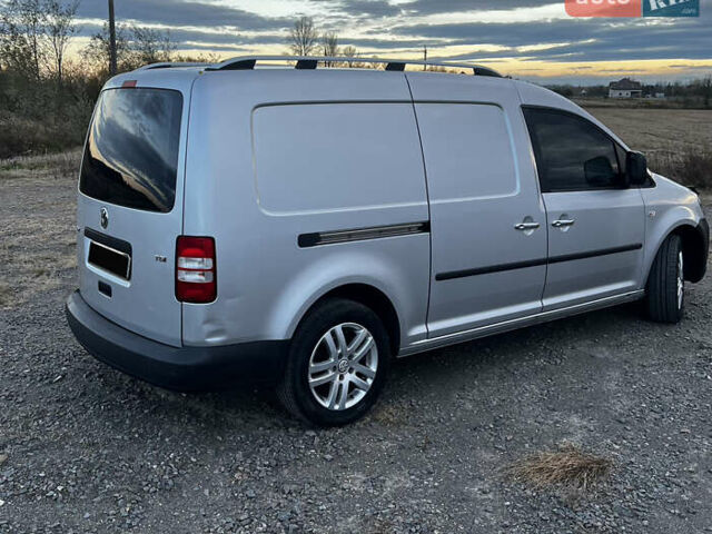 Серый Фольксваген Кадди, объемом двигателя 1.6 л и пробегом 270 тыс. км за 9200 $, фото 4 на Automoto.ua