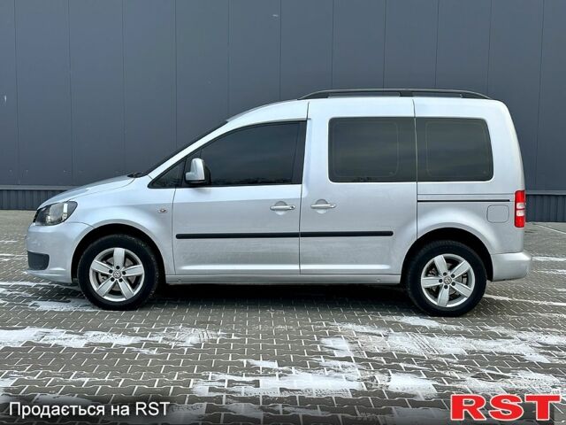 Сірий Фольксваген Кадді, об'ємом двигуна 1.6 л та пробігом 220 тис. км за 13200 $, фото 6 на Automoto.ua