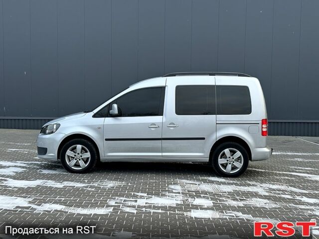 Сірий Фольксваген Кадді, об'ємом двигуна 1.6 л та пробігом 220 тис. км за 13200 $, фото 5 на Automoto.ua