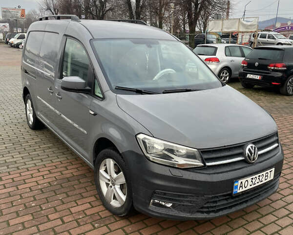 Серый Фольксваген Кадди, объемом двигателя 1.97 л и пробегом 246 тыс. км за 17500 $, фото 3 на Automoto.ua