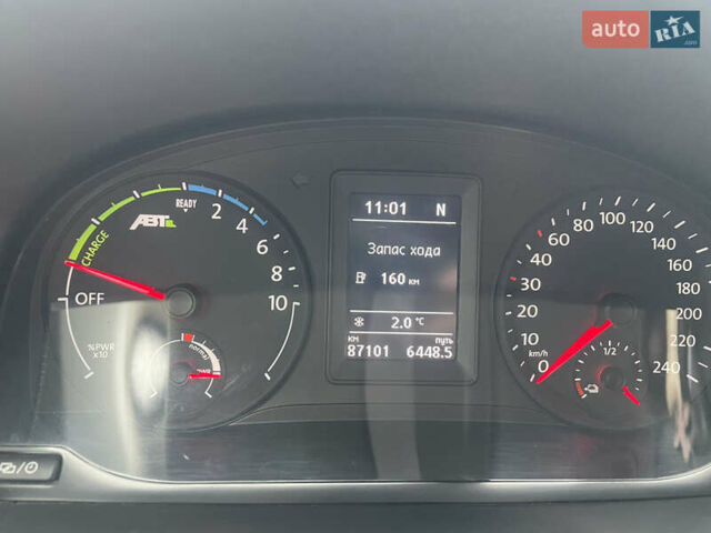 Серый Фольксваген Кадди, объемом двигателя 0 л и пробегом 87 тыс. км за 14700 $, фото 8 на Automoto.ua