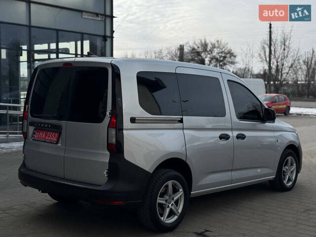 Сірий Фольксваген Кадді, об'ємом двигуна 2 л та пробігом 195 тис. км за 17399 $, фото 8 на Automoto.ua