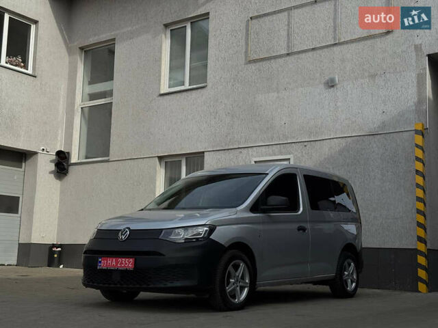 Сірий Фольксваген Кадді, об'ємом двигуна 2 л та пробігом 195 тис. км за 17399 $, фото 1 на Automoto.ua