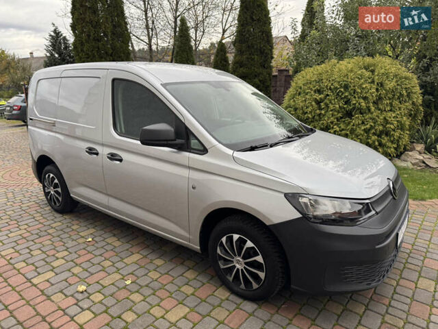 Серый Фольксваген Кадди, объемом двигателя 2 л и пробегом 249 тыс. км за 16800 $, фото 12 на Automoto.ua