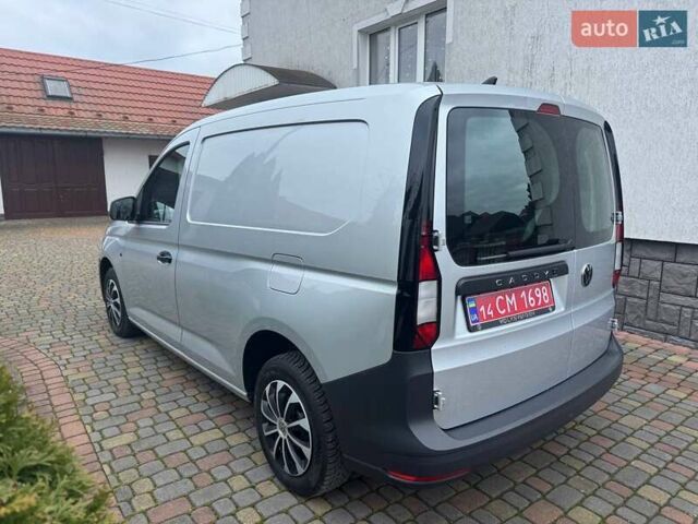 Серый Фольксваген Кадди, объемом двигателя 2 л и пробегом 249 тыс. км за 16300 $, фото 7 на Automoto.ua