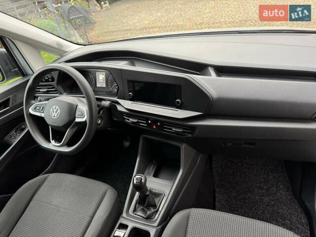 Серый Фольксваген Кадди, объемом двигателя 2 л и пробегом 249 тыс. км за 16800 $, фото 22 на Automoto.ua