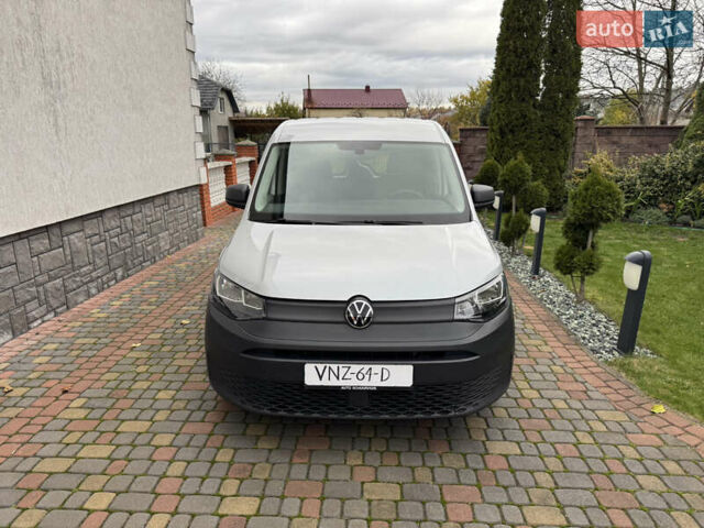 Серый Фольксваген Кадди, объемом двигателя 2 л и пробегом 249 тыс. км за 16800 $, фото 3 на Automoto.ua
