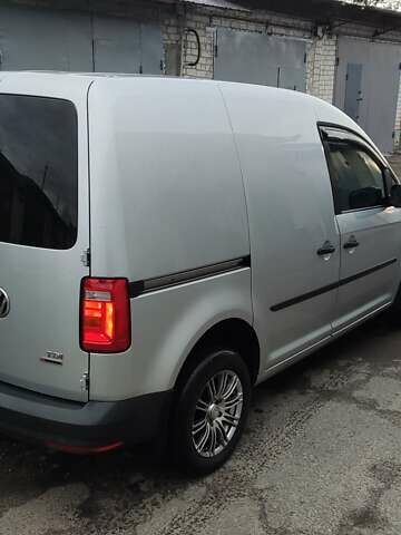 Сірий Фольксваген Кадді, об'ємом двигуна 2 л та пробігом 163 тис. км за 13499 $, фото 9 на Automoto.ua