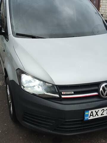 Сірий Фольксваген Кадді, об'ємом двигуна 2 л та пробігом 163 тис. км за 13499 $, фото 4 на Automoto.ua