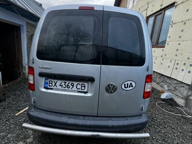 Серый Фольксваген Кадди, объемом двигателя 2 л и пробегом 364 тыс. км за 5000 $, фото 2 на Automoto.ua