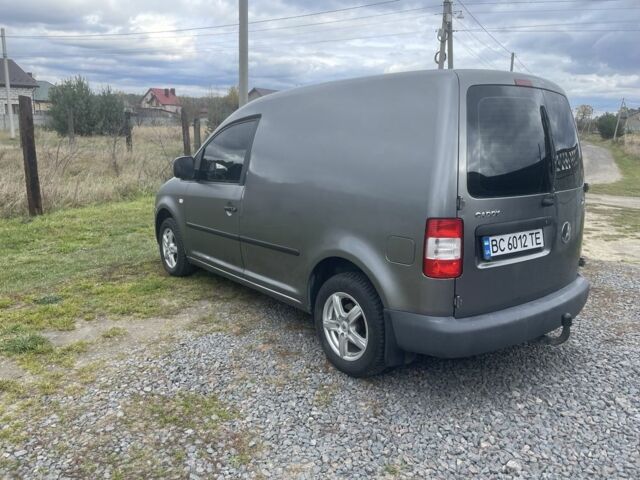 Серый Фольксваген Кадди, объемом двигателя 1.9 л и пробегом 352 тыс. км за 5000 $, фото 2 на Automoto.ua