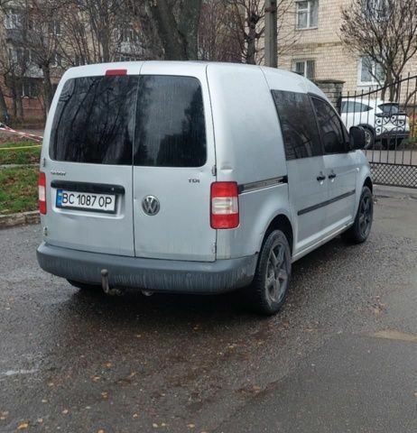 Сірий Фольксваген Кадді, об'ємом двигуна 1.9 л та пробігом 539 тис. км за 3700 $, фото 4 на Automoto.ua