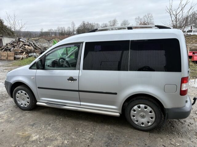 Серый Фольксваген Кадди, объемом двигателя 1.9 л и пробегом 187 тыс. км за 6900 $, фото 4 на Automoto.ua