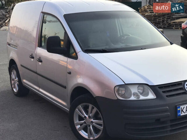 Серый Фольксваген Кадди, объемом двигателя 2 л и пробегом 430 тыс. км за 4599 $, фото 1 на Automoto.ua