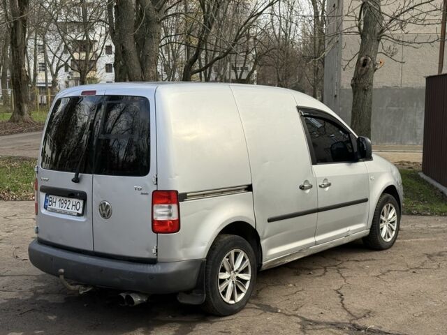Серый Фольксваген Кадди, объемом двигателя 1.9 л и пробегом 411 тыс. км за 5000 $, фото 3 на Automoto.ua