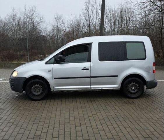 Серый Фольксваген Кадди, объемом двигателя 2 л и пробегом 500 тыс. км за 2549 $, фото 2 на Automoto.ua