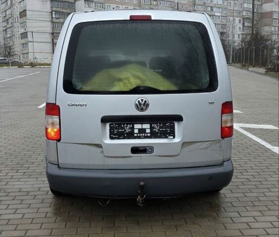 Серый Фольксваген Кадди, объемом двигателя 2 л и пробегом 500 тыс. км за 2549 $, фото 4 на Automoto.ua
