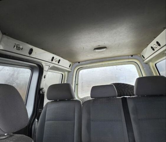 Серый Фольксваген Кадди, объемом двигателя 2 л и пробегом 500 тыс. км за 2549 $, фото 23 на Automoto.ua