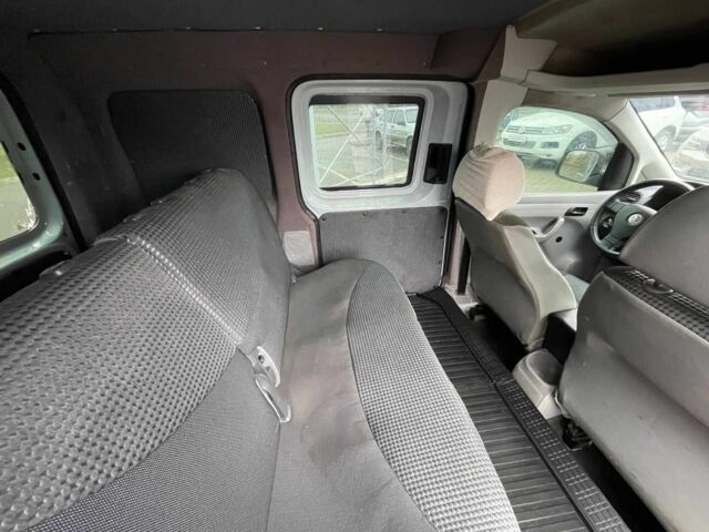 Сірий Фольксваген Кадді, об'ємом двигуна 1.6 л та пробігом 219 тис. км за 5999 $, фото 17 на Automoto.ua