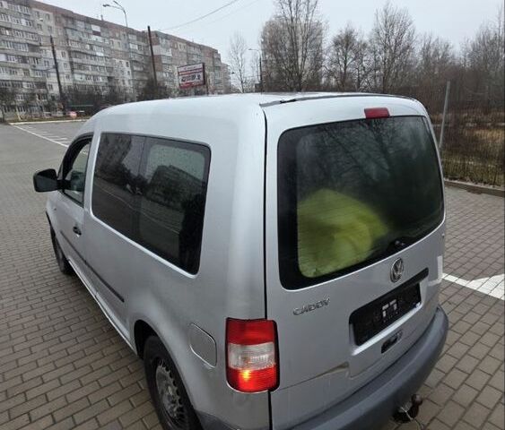 Серый Фольксваген Кадди, объемом двигателя 2 л и пробегом 500 тыс. км за 2549 $, фото 11 на Automoto.ua