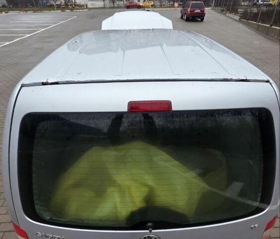 Серый Фольксваген Кадди, объемом двигателя 2 л и пробегом 500 тыс. км за 2549 $, фото 17 на Automoto.ua