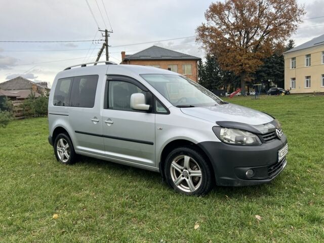 Фольксваген Кадди 2010 в Луцке на Automoto.ua Серый Фольксваген Кадди, объемом двигателя 1.2 л и пробегом 139 тыс. км за 4300 $, фото 2 на Automoto.ua