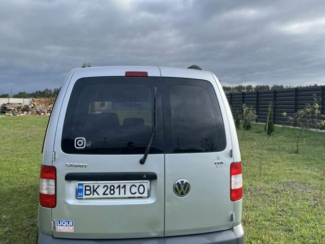 Сірий Фольксваген Кадді, об'ємом двигуна 1 л та пробігом 345 тис. км за 6000 $, фото 3 на Automoto.ua