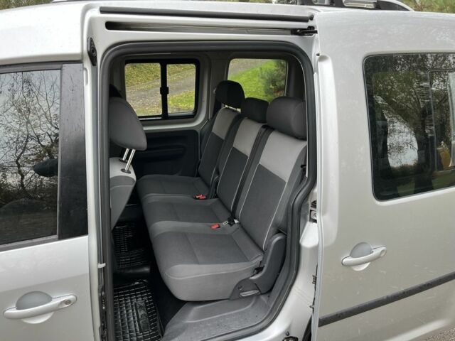 Серый Фольксваген Кадди, объемом двигателя 1.6 л и пробегом 312 тыс. км за 9200 $, фото 7 на Automoto.ua