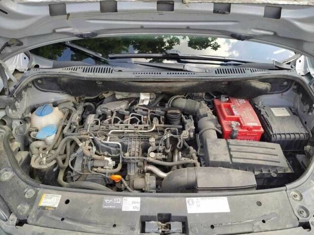 Сірий Фольксваген Кадді, об'ємом двигуна 1.6 л та пробігом 225 тис. км за 7000 $, фото 16 на Automoto.ua