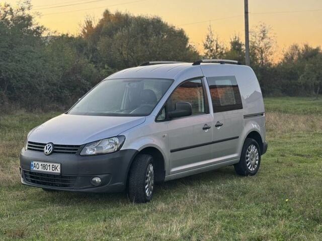 Серый Фольксваген Кадди, объемом двигателя 1.6 л и пробегом 268 тыс. км за 6700 $, фото 2 на Automoto.ua