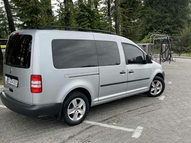 Серый Фольксваген Кадди, объемом двигателя 2 л и пробегом 300 тыс. км за 10500 $, фото 2 на Automoto.ua