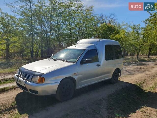 Серый Фольксваген Кадди, объемом двигателя 1.9 л и пробегом 300 тыс. км за 1850 $, фото 9 на Automoto.ua