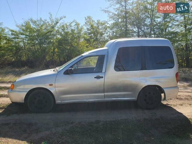 Серый Фольксваген Кадди, объемом двигателя 1.9 л и пробегом 300 тыс. км за 1850 $, фото 15 на Automoto.ua